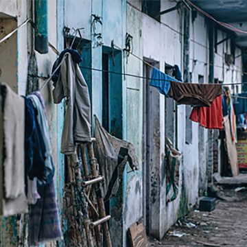 cloth clothesline doors